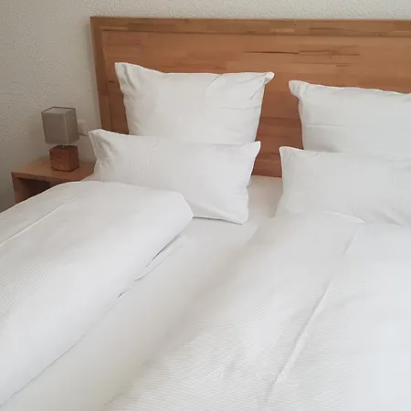 Hb 32 Hotel